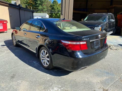 2007 Lexus LS 460, VIN JTHBL46F875038347. Фото 3 из 6 с аукциона Copart. Каталог авто из США OpenDataCar.