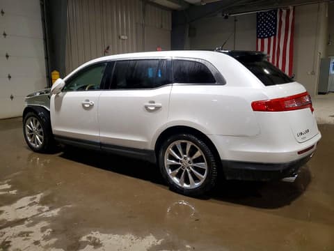 2010 Lincoln MKT, VIN 2LMHJ5AT5ABJ18387. Фото 2 из 6 с аукциона Copart. Каталог авто из США OpenDataCar.