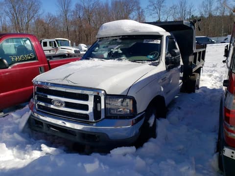 2000 Ford F-550 Super Duty, VIN 1FDAF57F9YEC89156. Фото 1 из 6 с аукциона Copart. Каталог авто из США OpenDataCar.