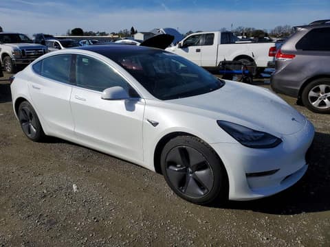 2018 Tesla Model 3, VIN 5YJ3E1EB5JF093860. Фото 4 з 6 з аукціону Copart. Каталог авто зі США OpenDataCar.
