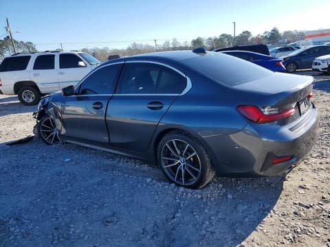 2021 Bmw 3 Series, VIN 3MW5R1J0XM8C17502. Фото 2 з 6 з аукціону Copart. Каталог авто зі США OpenDataCar.