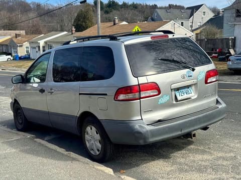 2002 Toyota Sienna, VIN 4T3ZF13C92U507415. Фото 3 з 6 з аукціону Copart. Каталог авто зі США OpenDataCar.