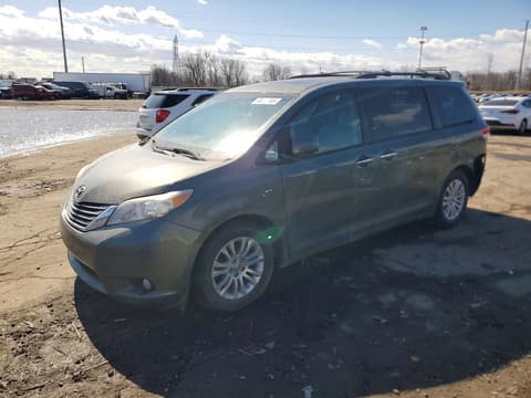 2011 Toyota Sienna, VIN 5TDYK3DC4BS124422. Фото 1 з 6 з аукціону Copart. Каталог авто зі США OpenDataCar.