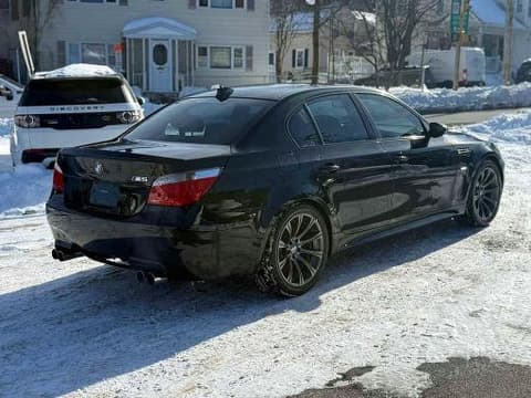 2006 Bmw M5, VIN WBSNB93526B581437. Фото 3 з 6 з аукціону Copart. Каталог авто зі США OpenDataCar.