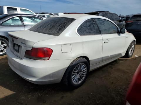 2010 Bmw 1 Series, VIN WBAUP7C56AVK76682. Фото 3 из 6 с аукциона Copart. Каталог авто из США OpenDataCar.