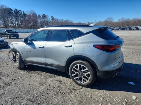 2024 Chevrolet Blazer, VIN 3GNKBERS1RS225755. Фото 2 з 6 з аукціону Copart. Каталог авто зі США OpenDataCar.