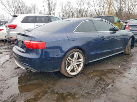 2009 Audi S5, VIN WAURV78T39A054350. Фото 3 из 6 с аукциона Copart. Каталог авто из США OpenDataCar.