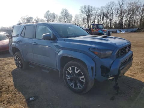 2025 Toyota 4Runner, VIN JTEVA5BR8S5029744. Фото 4 з 6 з аукціону Copart. Каталог авто зі США OpenDataCar.