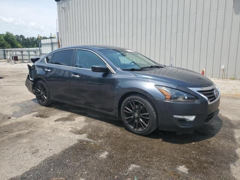 2014 Nissan Altima, VIN 1N4AL3AP4EN330880. Zdjęcie 4 z 6 z aukcji Copart. Katalog aut z USA OpenDataCar.