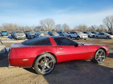 1992 Chevrolet Corvette, VIN 1G1YY23P2N5111443. Фото 3 из 6 с аукциона Copart. Каталог авто из США OpenDataCar.