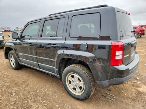2012 Jeep Patriot, VIN 1C4NJRBB4CD608686. Фото 2 из 6 с аукциона Copart. Каталог авто из США OpenDataCar.