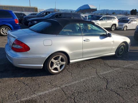 2007 Mercedes-benz CLK-Class, VIN WDBTK72FX7T076656. Photo 3 of 6 from Copart auction. OpenDataCar US salvage catalog.