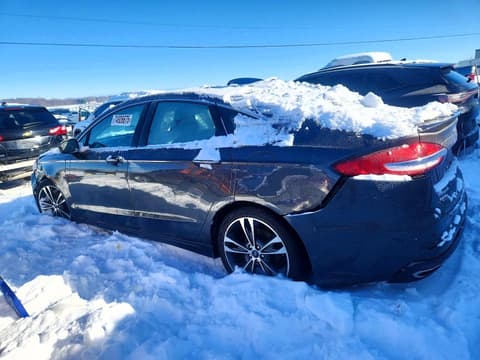 2019 Ford Fusion, VIN 3FA6P0D95KR242788. Фото 2 з 6 з аукціону Copart. Каталог авто зі США OpenDataCar.