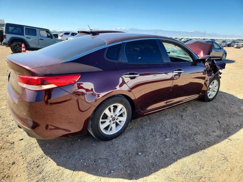 2016 Kia Optima, VIN 5XXGT4L31GG100989. Фото 3 з 6 з аукціону Copart. Каталог авто зі США OpenDataCar.