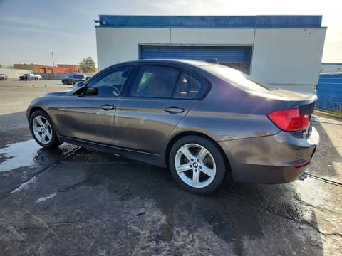 2014 Bmw 3 Series, VIN WBA3C1C50EK107091. Фото 2 з 6 з аукціону Copart. Каталог авто зі США OpenDataCar.