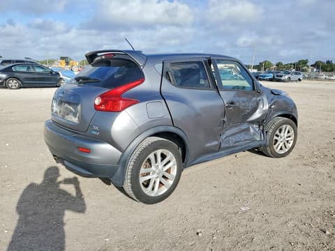 2014 Nissan Juke, VIN JN8AF5MR3ET359748. Фото 3 з 6 з аукціону Copart. Каталог авто зі США OpenDataCar.