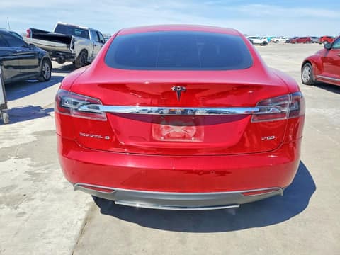 2013 Tesla Model S, VIN 5YJSA1CP2DFP21805. Фото 6 з 6 з аукціону Copart. Каталог авто зі США OpenDataCar.