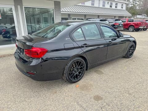 2018 Bmw 3 Series, VIN WBA8E1C55JA755929. Zdjęcie 4 z 6 z aukcji Copart. Katalog aut z USA OpenDataCar.