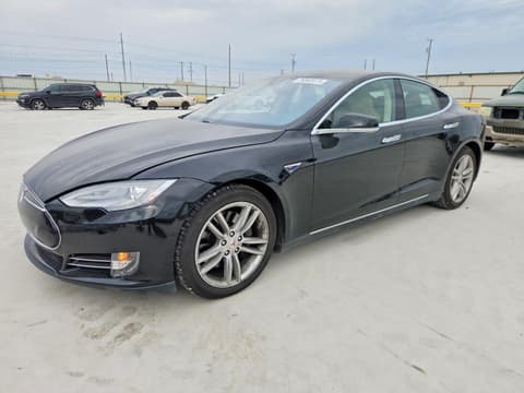 2015 Tesla Model S, VIN 5YJSA1H22FFP74830. Фото 1 з 6 з аукціону Copart. Каталог авто зі США OpenDataCar.