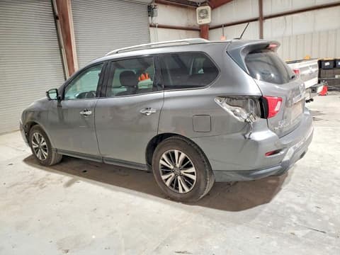 2018 Nissan Pathfinder, VIN 5N1DR2MN3JC609104. Фото 2 з 6 з аукціону Copart. Каталог авто зі США OpenDataCar.