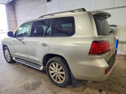 2011 Lexus LX 570, VIN JTJHY7AX7B4067865. Фото 2 з 6 з аукціону Copart. Каталог авто зі США OpenDataCar.