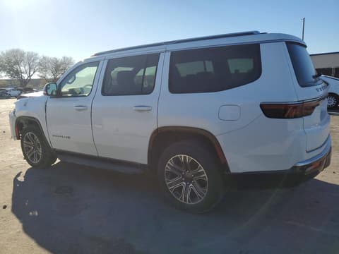 2024 Jeep Wagoneer, VIN 1C4SJUBP0RS126254. Фото 2 з 6 з аукціону Copart. Каталог авто зі США OpenDataCar.