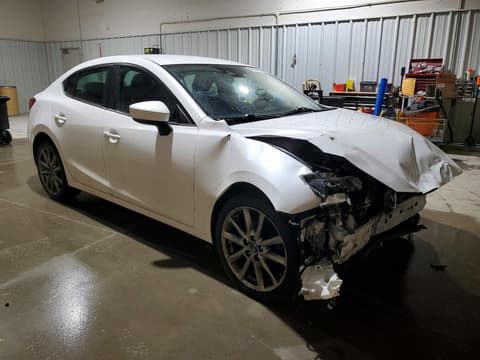 2018 Mazda 3, VIN 3MZBN1V30JM226442. Фото 4 з 6 з аукціону Copart. Каталог авто зі США OpenDataCar.