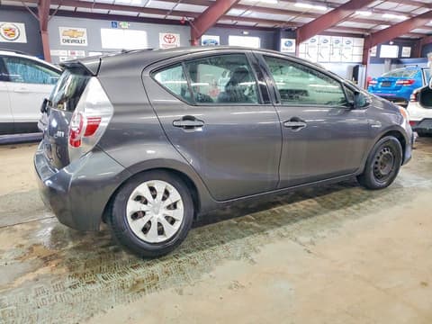 2014 Toyota Prius C, VIN JTDKDTB35E1062596. Фото 3 з 6 з аукціону Copart. Каталог авто зі США OpenDataCar.