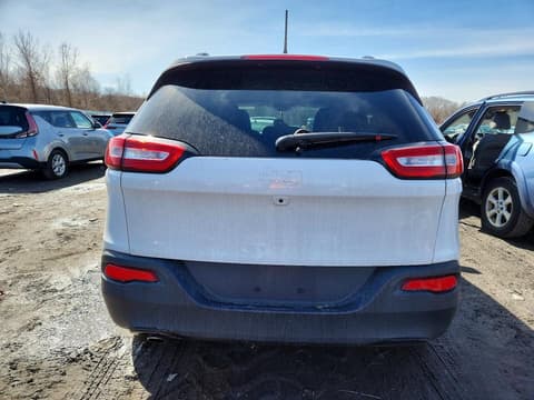 2015 Jeep Cherokee, VIN 1C4PJMCB1FW774828. Фото 6 з 6 з аукціону Copart. Каталог авто зі США OpenDataCar.
