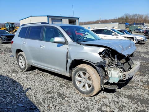 2010 Toyota Highlander, VIN 5TDBK3EH2AS027525. Фото 4 з 6 з аукціону Copart. Каталог авто зі США OpenDataCar.