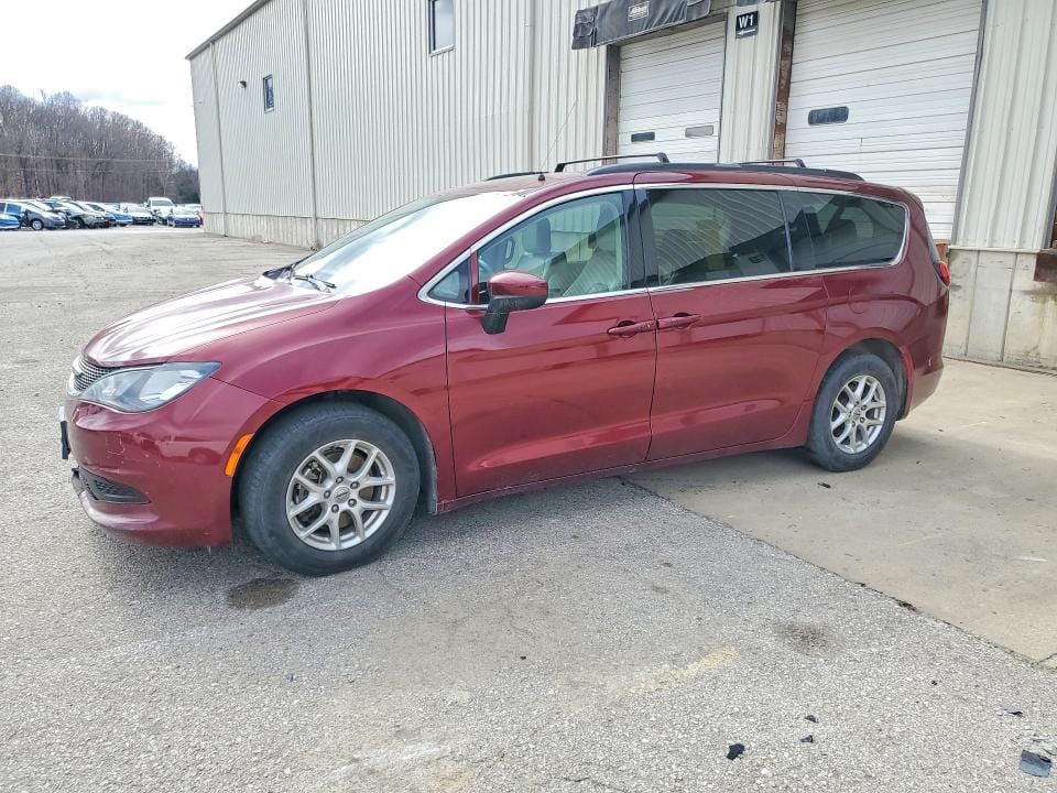 2021 Chrysler Voyager