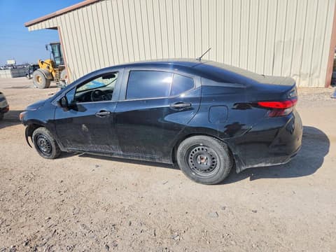 2021 Nissan Versa, VIN 3N1CN8DV7ML880435. Фото 2 з 6 з аукціону Copart. Каталог авто зі США OpenDataCar.
