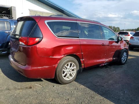 2021 Chrysler Voyager, VIN 2C4RC1DG0MR520920. Фото 3 из 6 с аукциона Copart. Каталог авто из США OpenDataCar.