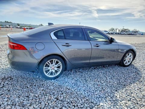 2017 Jaguar XE, VIN SAJAD4BN8HA952387. Фото 3 из 6 с аукциона Copart. Каталог авто из США OpenDataCar.