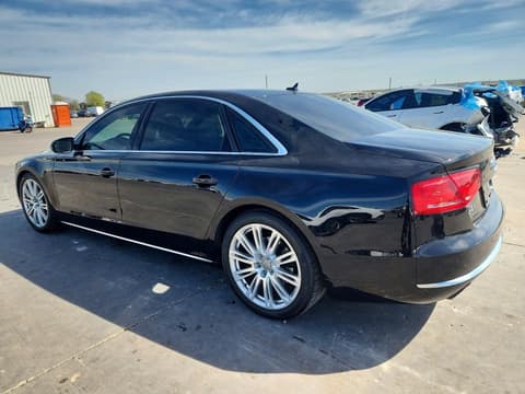 2013 Audi A8, VIN WAURGAFD3DN030795. Фото 2 из 6 с аукциона Copart. Каталог авто из США OpenDataCar.