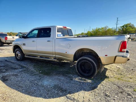 2015 Ram 3500, VIN 3C63RRKL0FG567951. Фото 2 з 6 з аукціону Copart. Каталог авто зі США OpenDataCar.