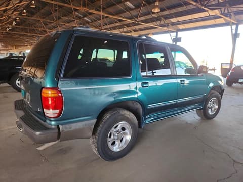 1998 Ford Explorer, VIN 1FMZU32E6WZA24633. Фото 3 з 6 з аукціону Copart. Каталог авто зі США OpenDataCar.