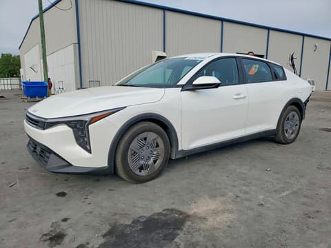 2025 Kia K4, VIN 3KPFT4DE4SE047427. Фото 1 з 6 з аукціону Copart. Каталог авто зі США OpenDataCar.