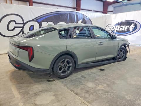 2025 Kia K4, VIN 3KPFT4DE3SE177487. Фото 3 з 6 з аукціону Copart. Каталог авто зі США OpenDataCar.