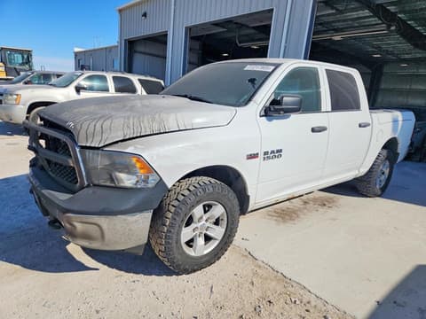 2018 Ram 1500, VIN 1C6RR7XT6JS159608. Фото 1 з 6 з аукціону Copart. Каталог авто зі США OpenDataCar.