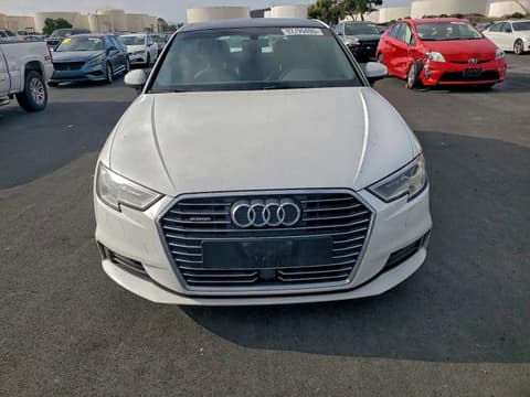 2017 Audi A3 e-tron, VIN WAUUPBFF3HA073046. Фото 5 з 6 з аукціону Copart. Каталог авто зі США OpenDataCar.