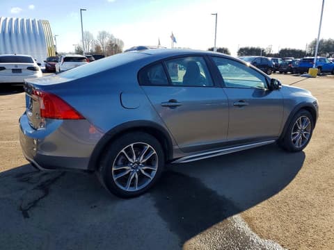 2016 Volvo S60 Cross Country, VIN YV4612UM1G2000732. Фото 3 из 6 с аукциона Copart. Каталог авто из США OpenDataCar.
