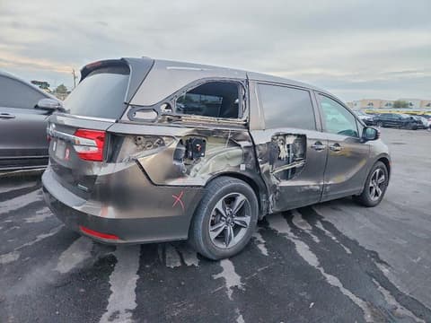 2018 Honda Odyssey, VIN 5FNRL6H88JB032872. Фото 3 з 6 з аукціону Copart. Каталог авто зі США OpenDataCar.