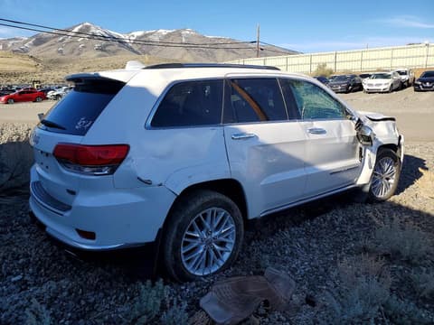 2017 Jeep Grand Cherokee, VIN 1C4RJFJGXHC616933. Photo 3 of 6 from Copart auction. OpenDataCar US salvage catalog.