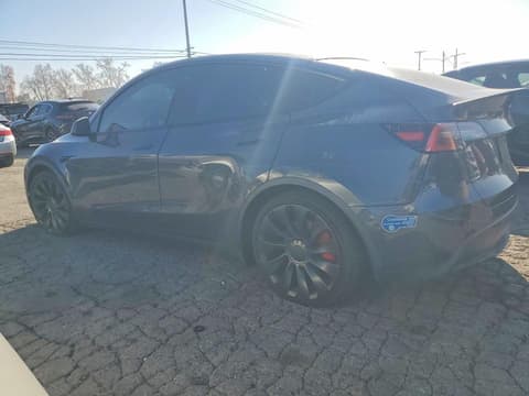 2021 Tesla Model Y, VIN 5YJYGDEF7MF098812. Фото 2 з 6 з аукціону Copart. Каталог авто зі США OpenDataCar.