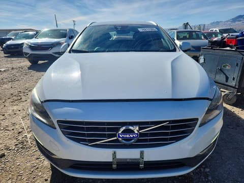 2016 Volvo V60, VIN YV140MEK5G1292519. Фото 5 з 6 з аукціону Copart. Каталог авто зі США OpenDataCar.
