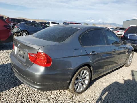 2011 Bmw 3 Series, VIN WBAPH7C59BE681494. Zdjęcie 3 z 6 z aukcji Copart. Katalog aut z USA OpenDataCar.
