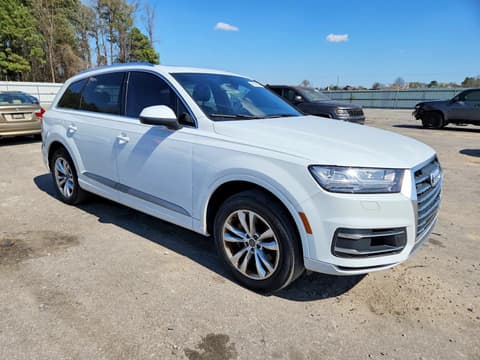 2017 Audi Q7, VIN WA1LAAF75HD030632. Фото 4 з 6 з аукціону Copart. Каталог авто зі США OpenDataCar.