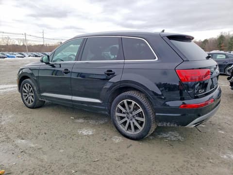 2017 Audi Q7, VIN WA1LHAF74HD047398. Фото 2 з 6 з аукціону Copart. Каталог авто зі США OpenDataCar.