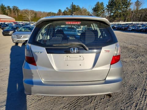 2011 Honda Fit, VIN JHMGE8H50BC022756. Фото 6 з 6 з аукціону Copart. Каталог авто зі США OpenDataCar.
